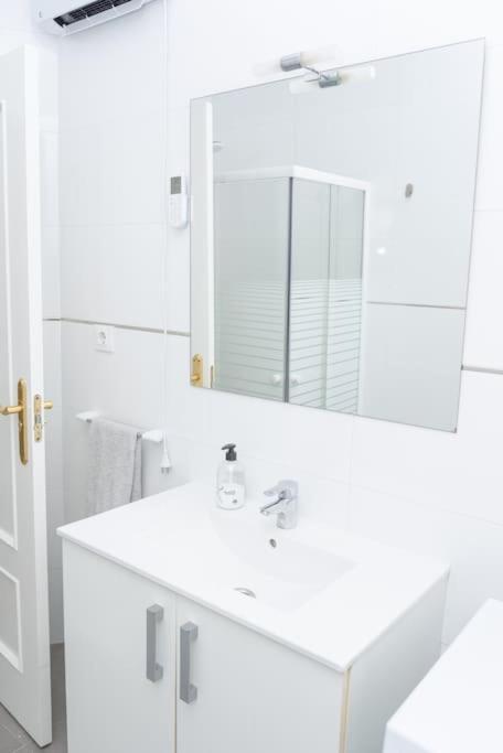 Apartamento Alexa, A 800Mts Catedral Wifi Smart Tv Murcia Bagian luar foto