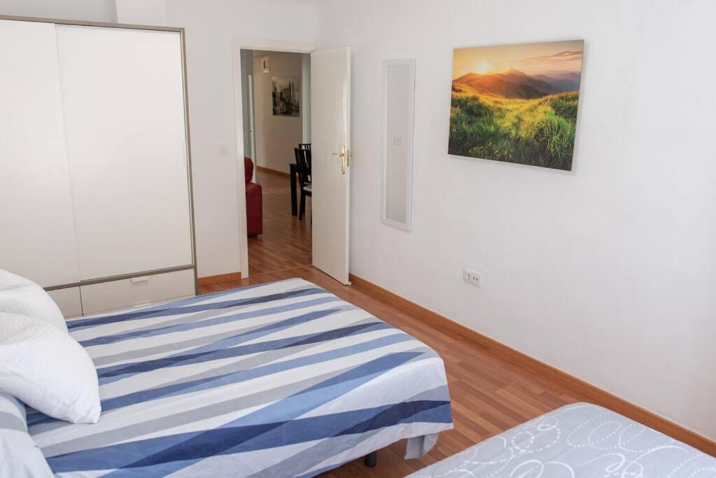 Apartamento Alexa, A 800Mts Catedral Wifi Smart Tv Murcia Bagian luar foto