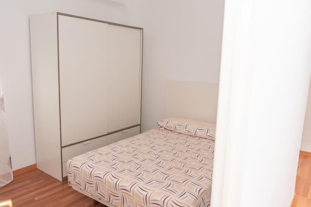 Apartamento Alexa, A 800Mts Catedral Wifi Smart Tv Murcia Bagian luar foto